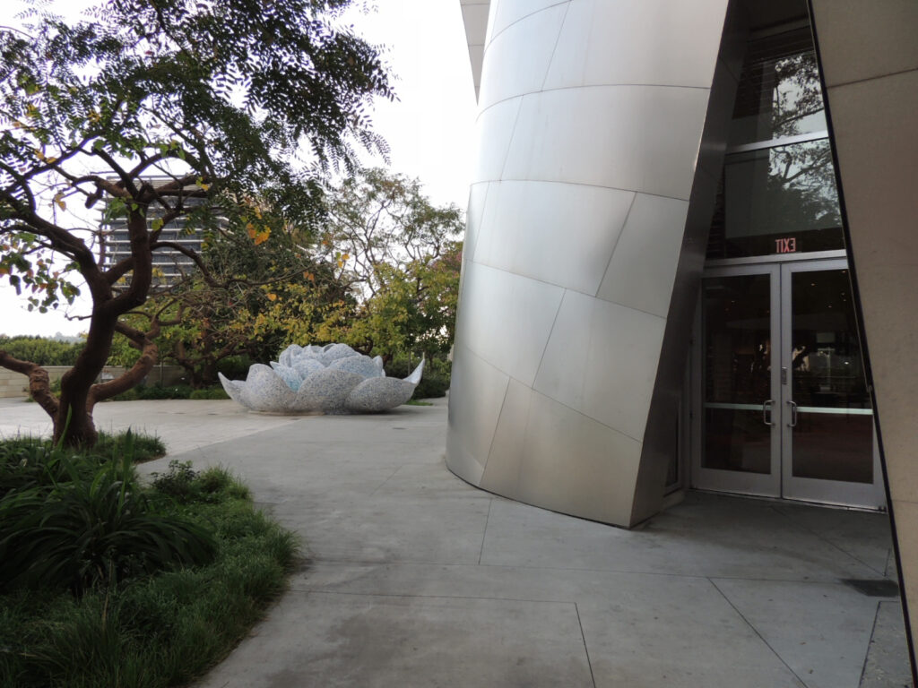 Disney Concert Hall exterior gardens